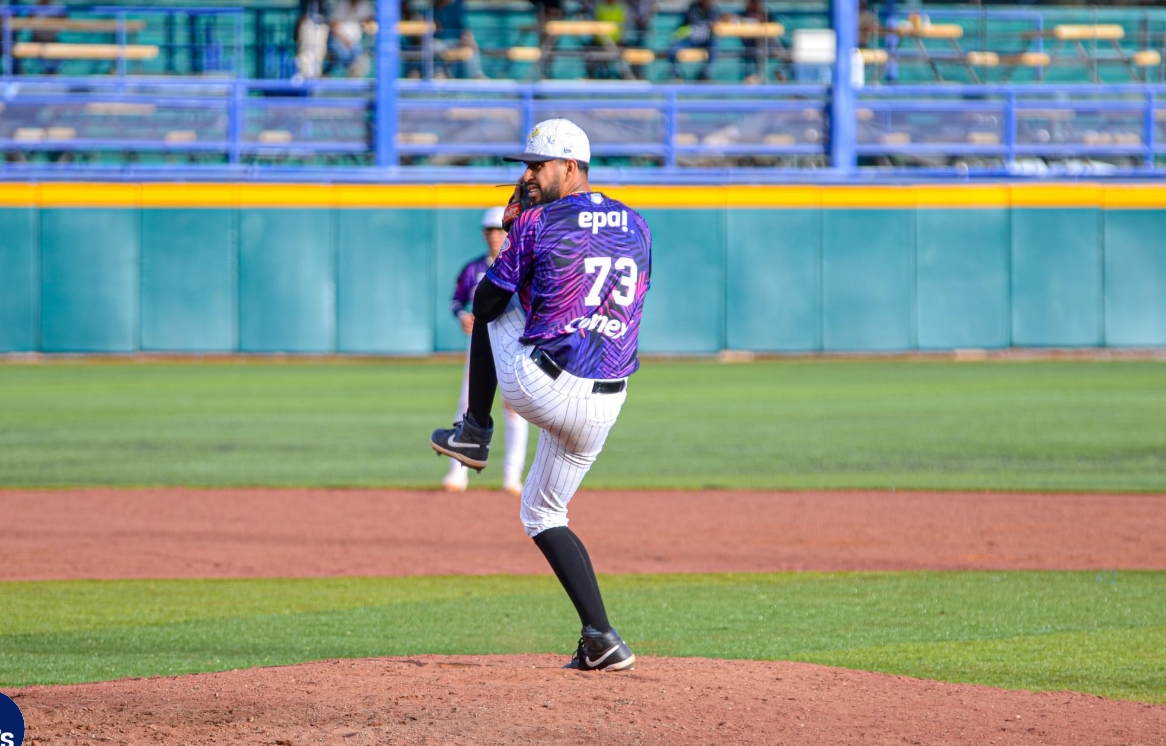 ¡Poder sinaloense en la lomita! José Luna reafirma su compromiso con Rieleros de Aguascalientes