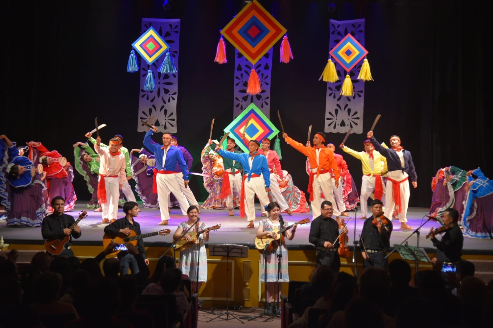 Celebran un año de talento y tradición: Ensamble Infantil de Jesús María consolida la formación artística local