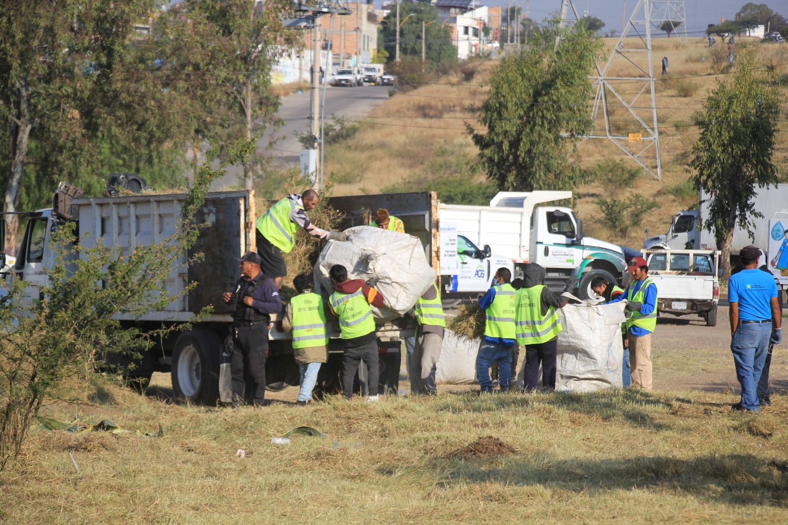 Aguascalientes impulsa mega operativo de limpieza para mejorar seguridad y bienestar en el suroriente