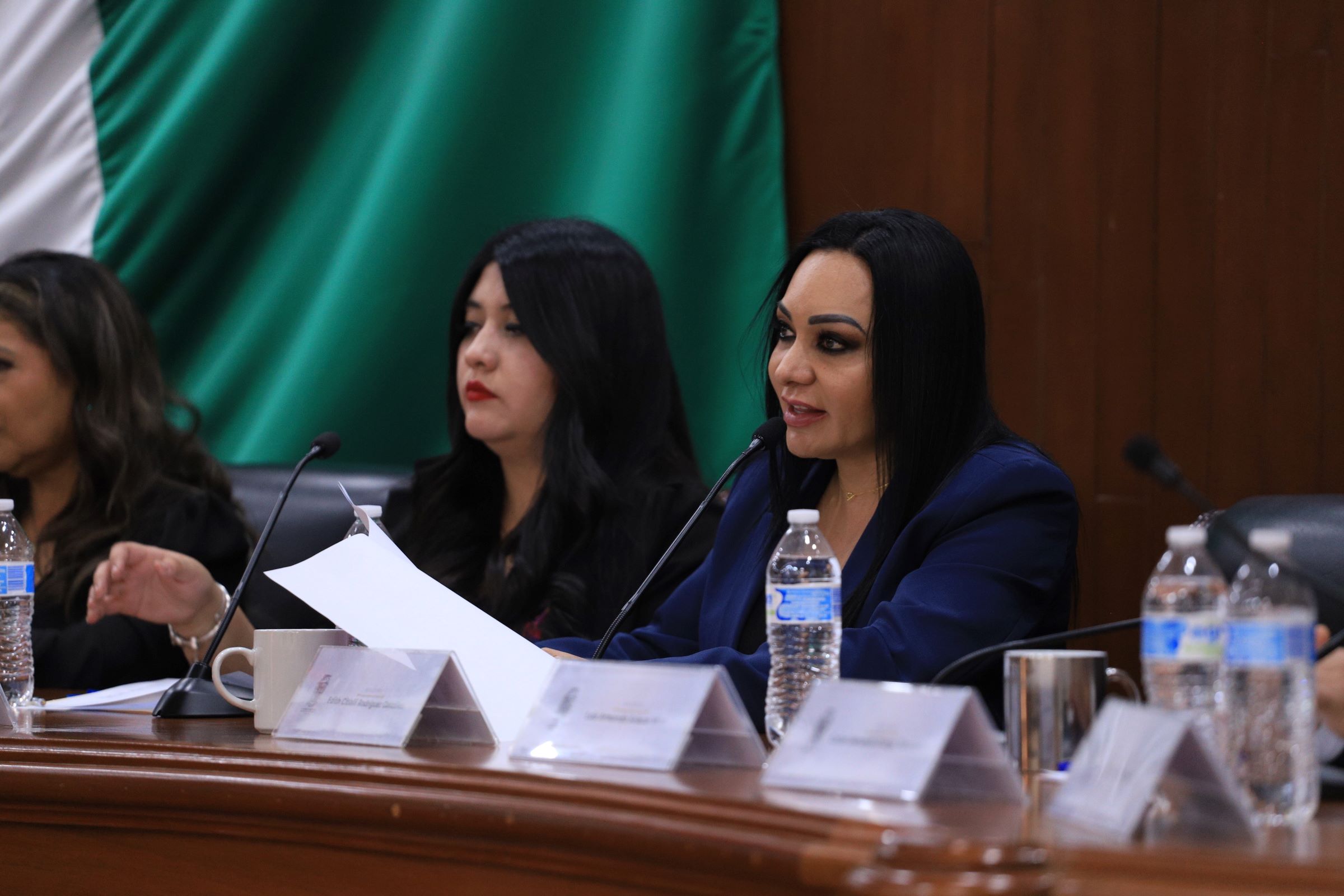 Cabildo de Aguascalientes avala cambios en la administración municipal y fija topes a tarifas de estacionamientos