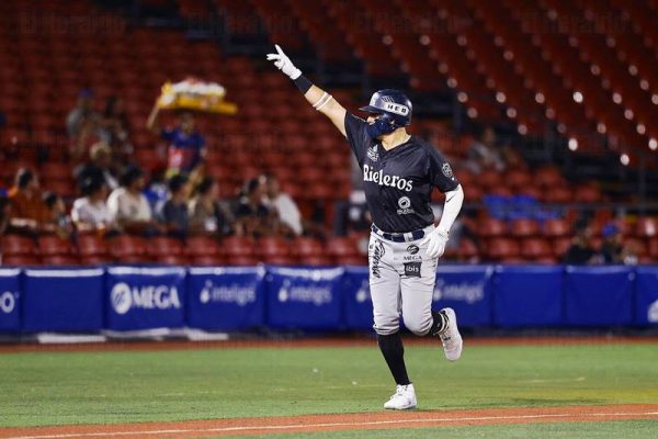 Rieleros descarrilan a Charros con ofensiva explosiva en Guadalajara