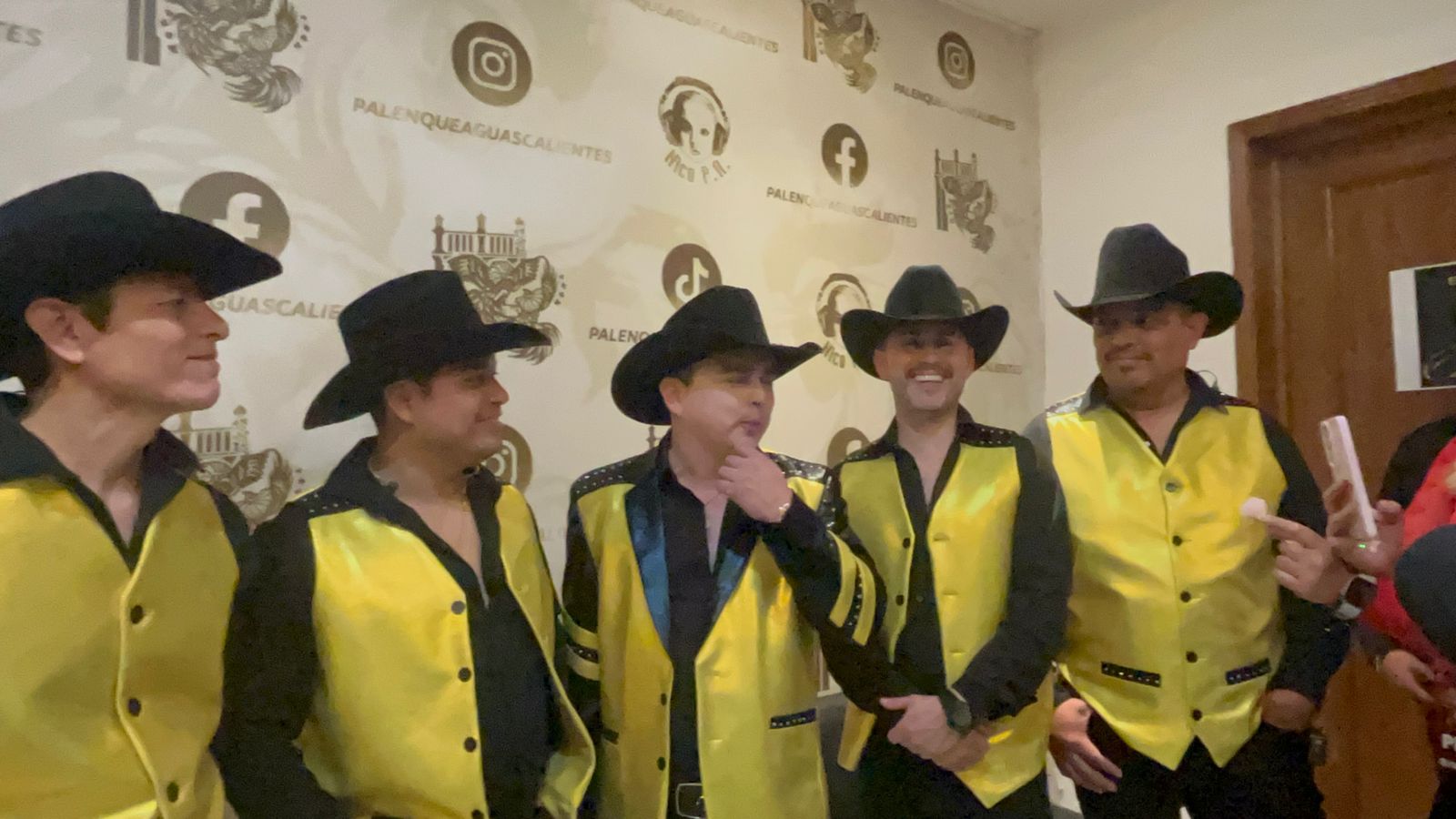 “Los Reyes del Camino” anuncian sorpresas y conquistan al público hidrocálido