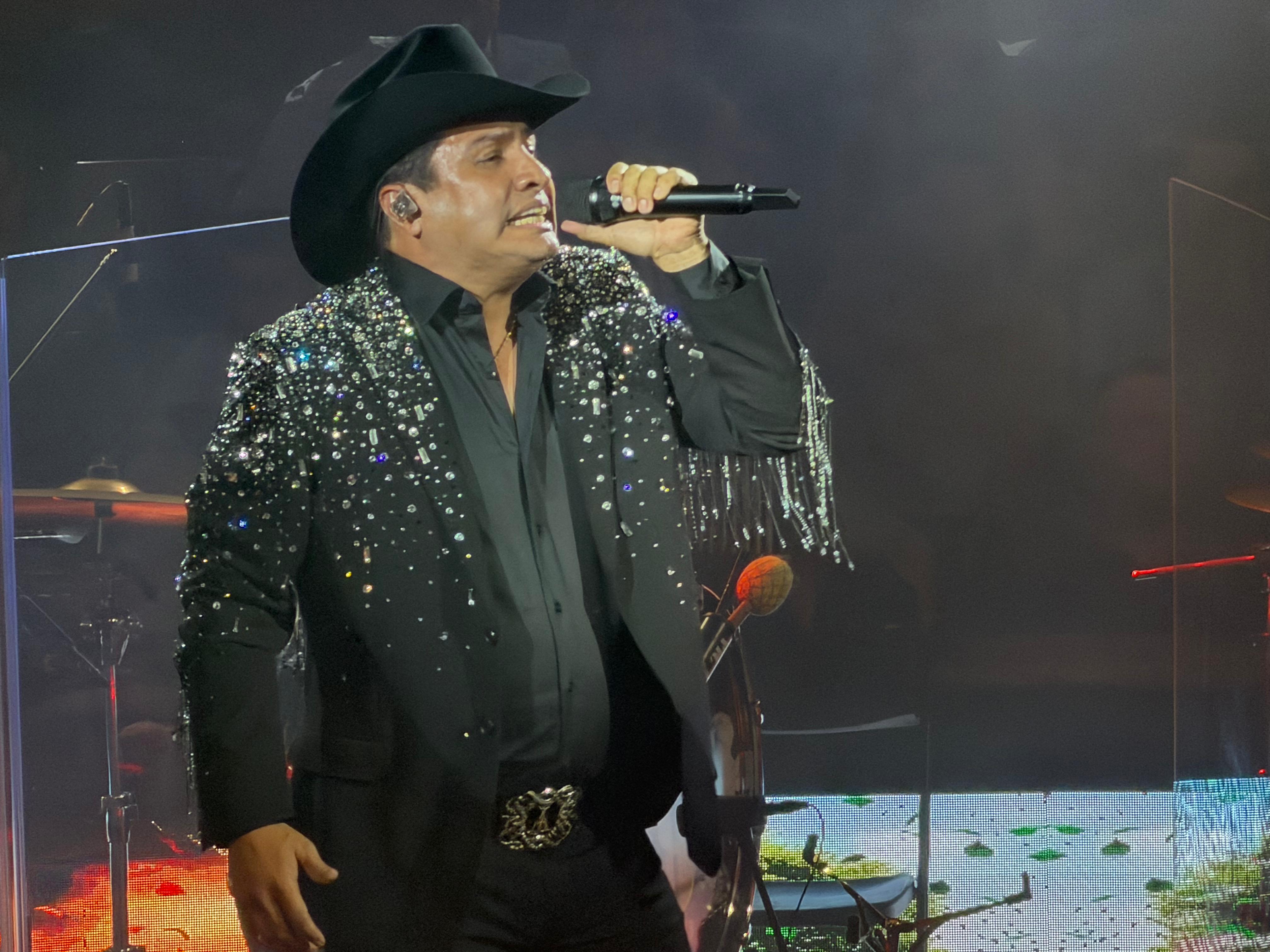 Julión Álvarez convierte el Palenque de San Marcos 2026 en una noche de pura euforia
